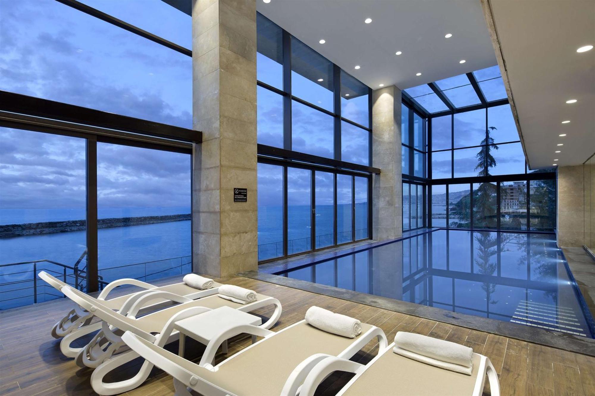 Hotel Doubletree By Hilton Trabzon Exteriér fotografie