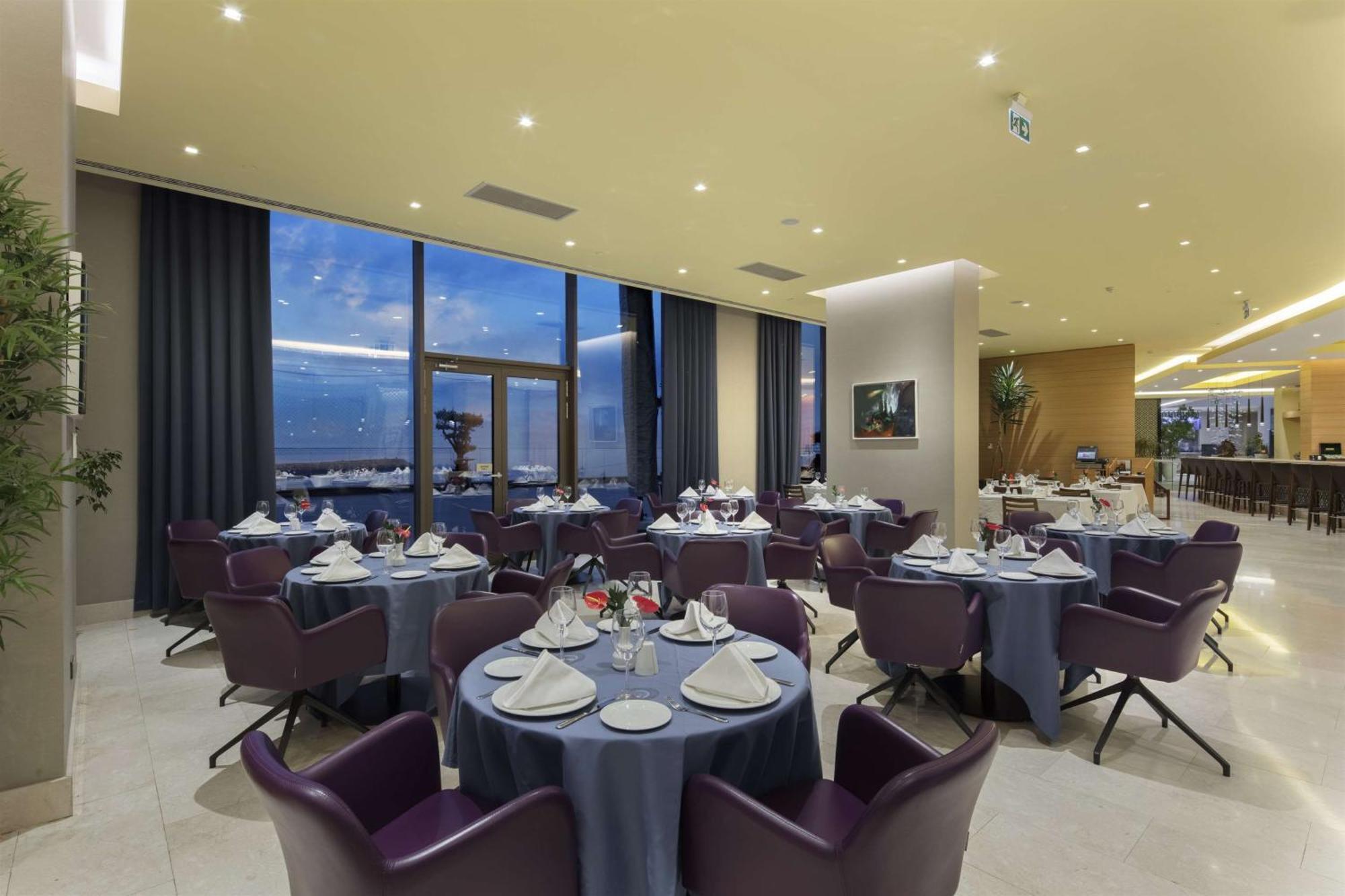 Hotel Doubletree By Hilton Trabzon Exteriér fotografie